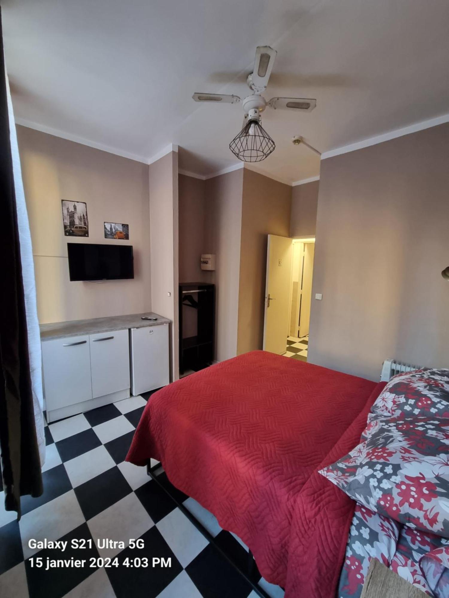 Hotel Des Allees Marsilya Oda fotoğraf