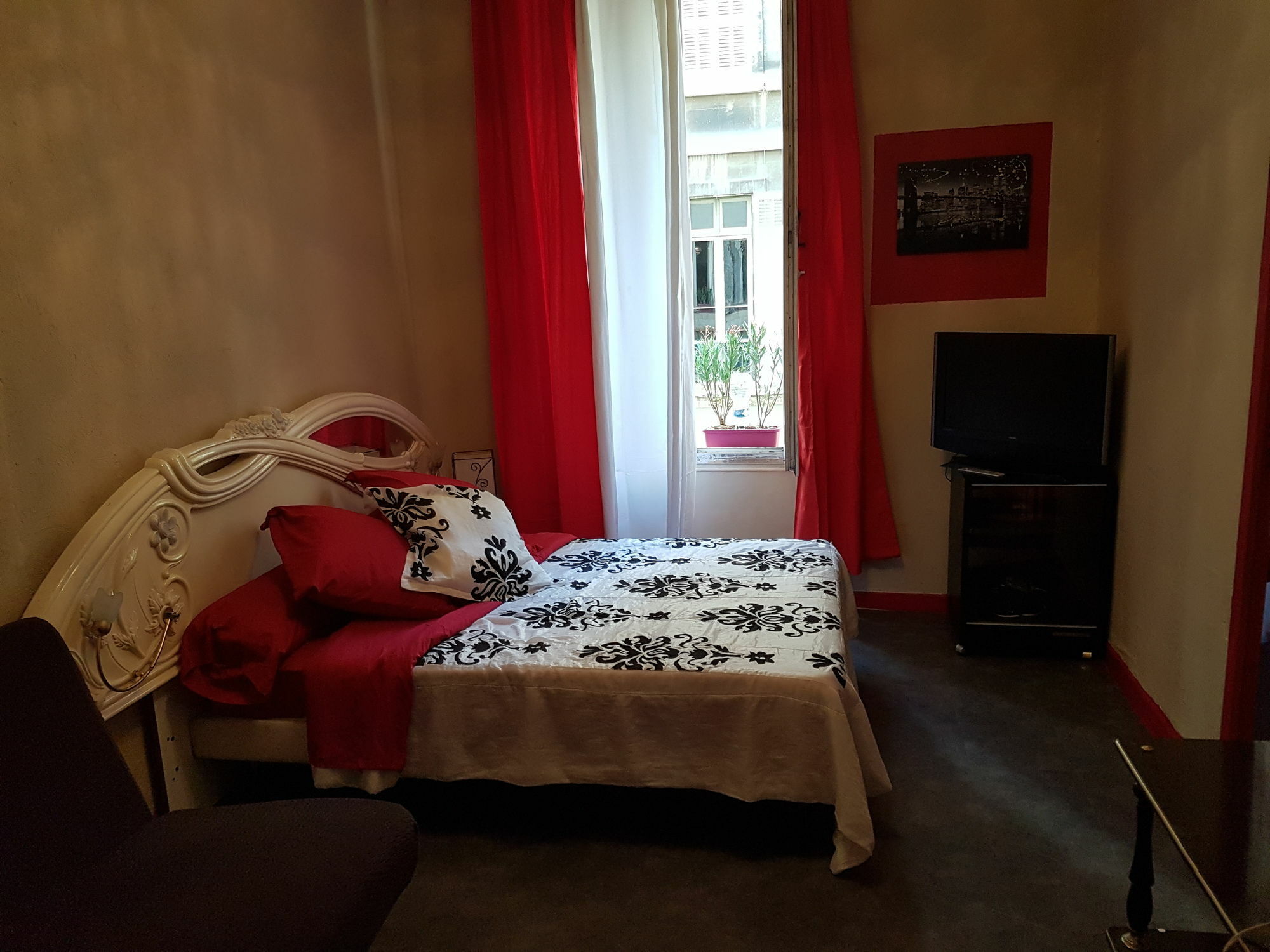 Hotel Des Allees Marsilya Dış mekan fotoğraf